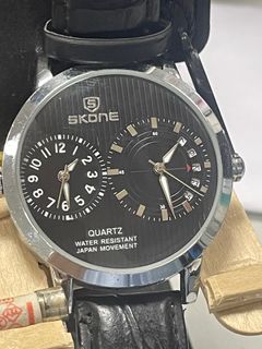 Skone 兩地計時電子表64236713809281110