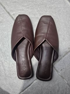 (Kategori: ) berada di . Dikirim oleh goodthrift.dps (ID iklan 1388093626, Gambar 1). Deskripsi: .