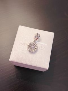 (Category: ) located in . Submitted by Axaxessories (Listing ID 1388043357, Image 1). Description: .