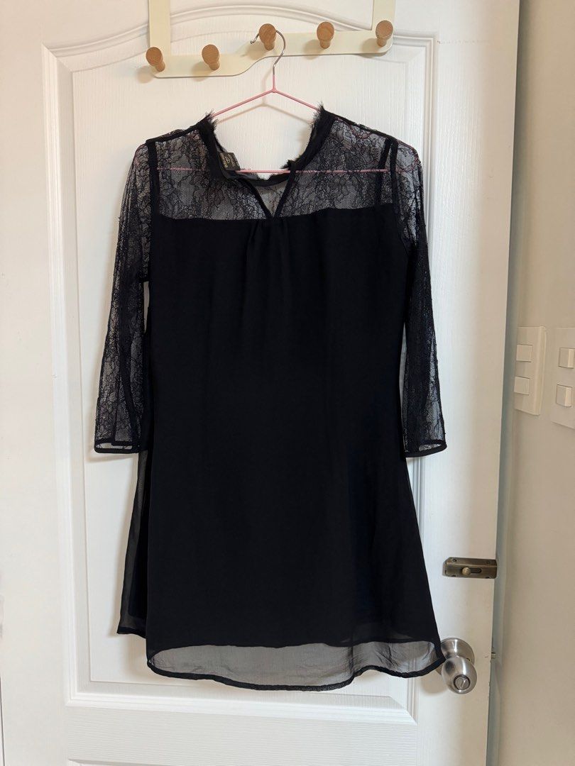Topshop evening dress (Category: Dresses) located in San Fernando. Submitted by ck_21 (Listing ID 1388082022, Image 2). Description: .