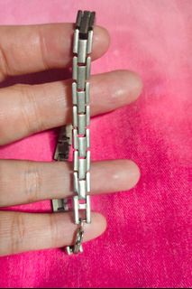 (Category: ) located in . Submitted by hani14_bae (Listing ID 1387940282, Image 1). Description: .