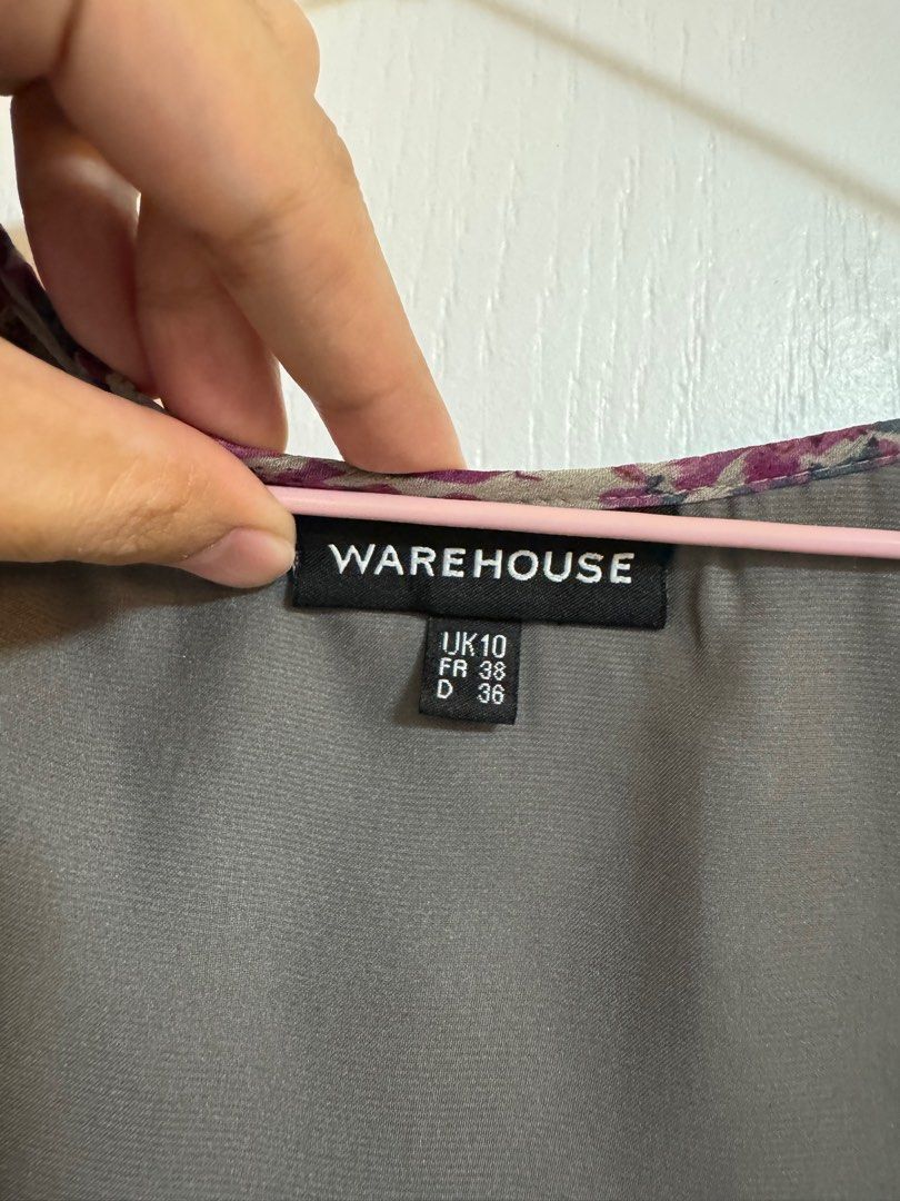 Warehouse dress (Category: Dresses) located in San Fernando. Submitted by ck_21 (Listing ID 1388083300, Image 2). Description: .