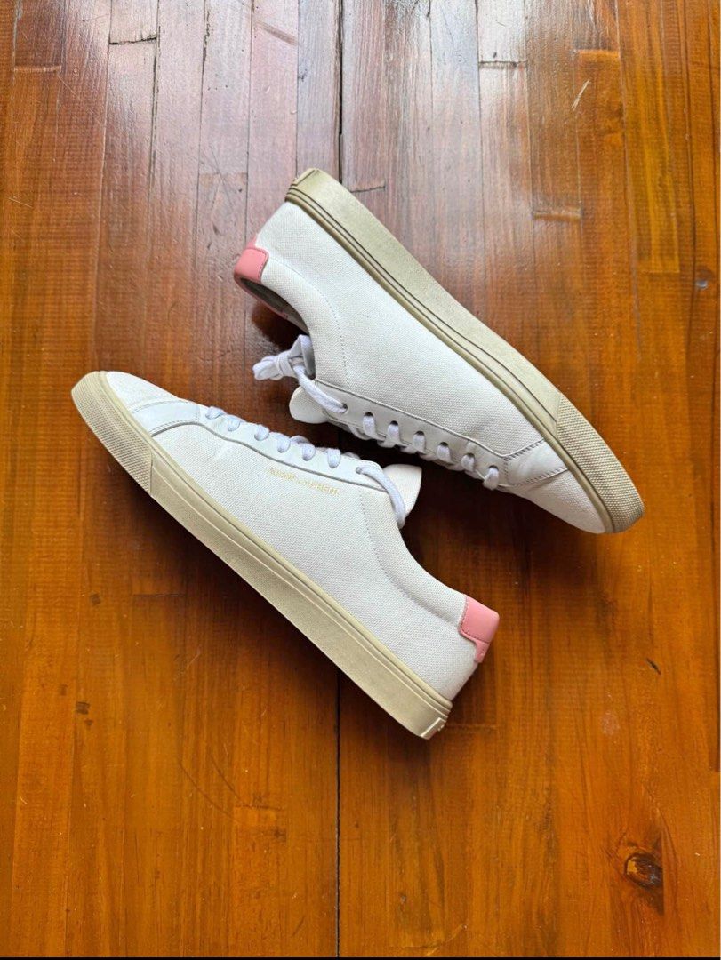 YSL Andy Leather Trimmed Logo Pink (Category: Sneakers) located in Quezon City. Submitted by 2ole.purpose (Listing ID 1387954029, Image 2). Description: YSL Andy Leather Trimmed Logo Pink Size 39eu fits 6-7US/8-8.5wmns Used 9.5/10 condition Complete with box Has signs of usage and needs light cleaning SRP: 35k+ 8K Guaranteed Authentic. 📍Quezon City .