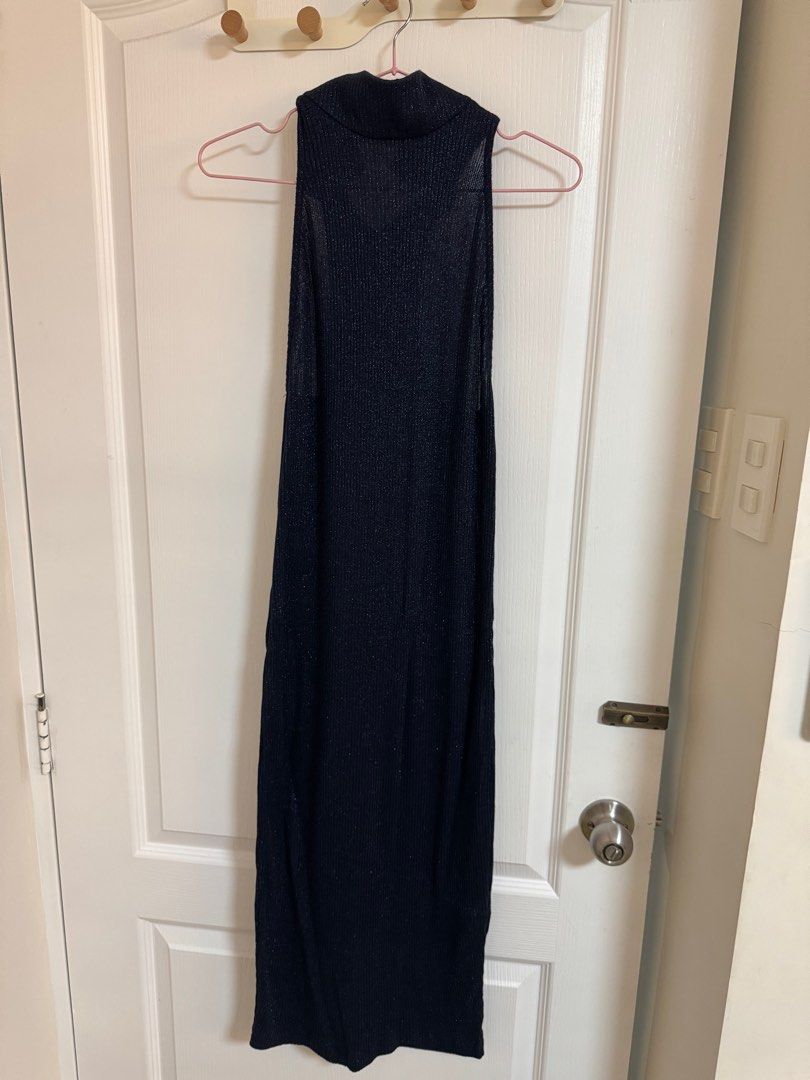 Zara evening dress (Category: Evening dresses & gowns) located in San Fernando. Submitted by ck_21 (Listing ID 1388082386, Image 1). Description: .