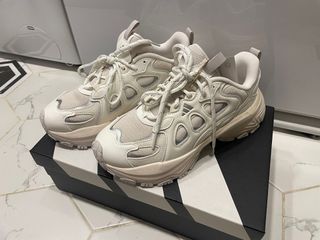 （分類：）位於 。 由 hksellforgood 提交（商品編號 1388283166，圖片 1）。簡介： 。