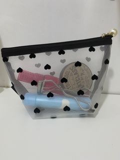 [現貨] 日雜附送 Jill by Jill Stuart 心心圖案化妝袋64202679809409110