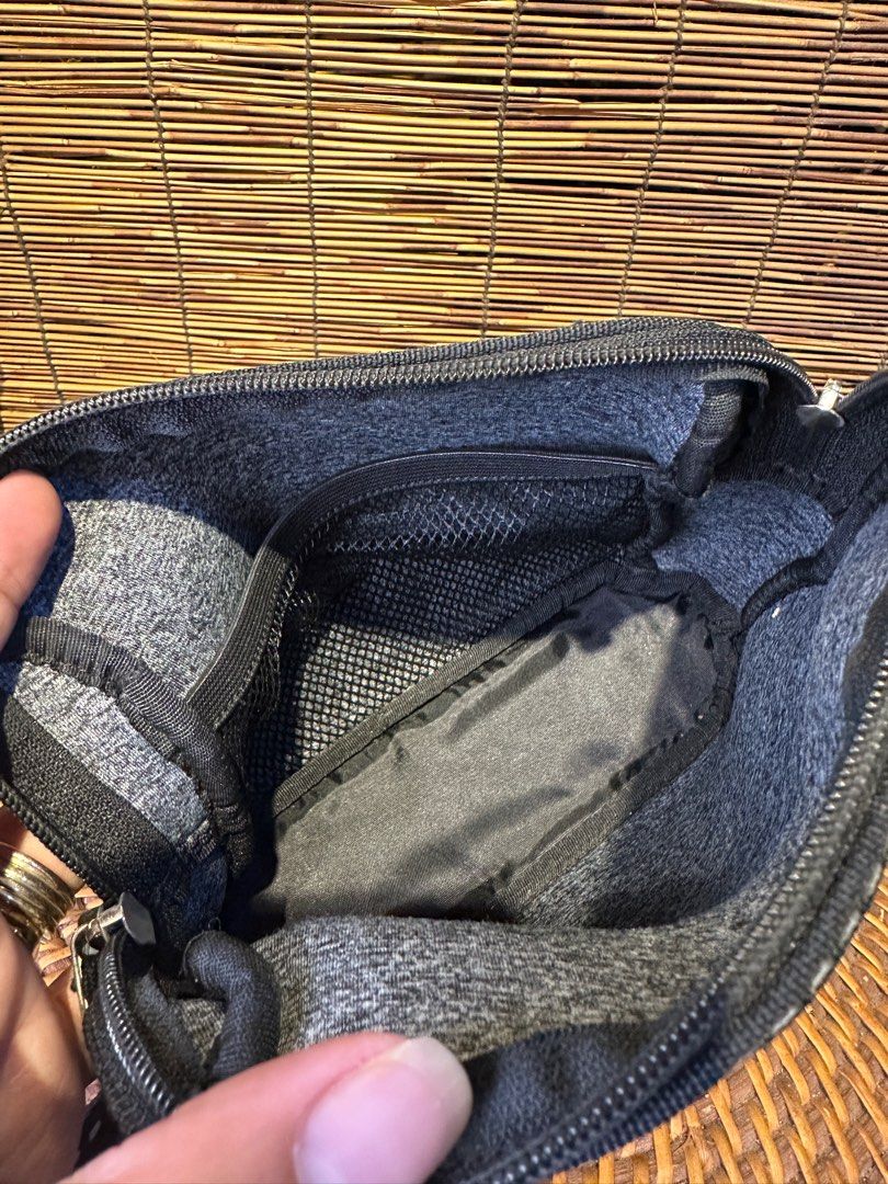 🇯🇵 WACHIFIELD Sling Bag. Vintage bag . (Category: Luxury Bags & Wallets) located in Quezon City. Submitted by whatsinmyclosett (Listing ID 1388291366, Image 2). Description: 🇯🇵 WACHIFIELD Sling Bag. Vintage bag . ☑️Item in Japan ☑️original ☑️Vintage ☑️21 X 18 CM ☑️BRANDED ☑️Good Condition 🔴manage your expectations this is Second hand / Vintage Item Hindi Brand new Binibili mo. 🔴normal sign of ussage Ganda ng design., mah dumi lang kayo nala
