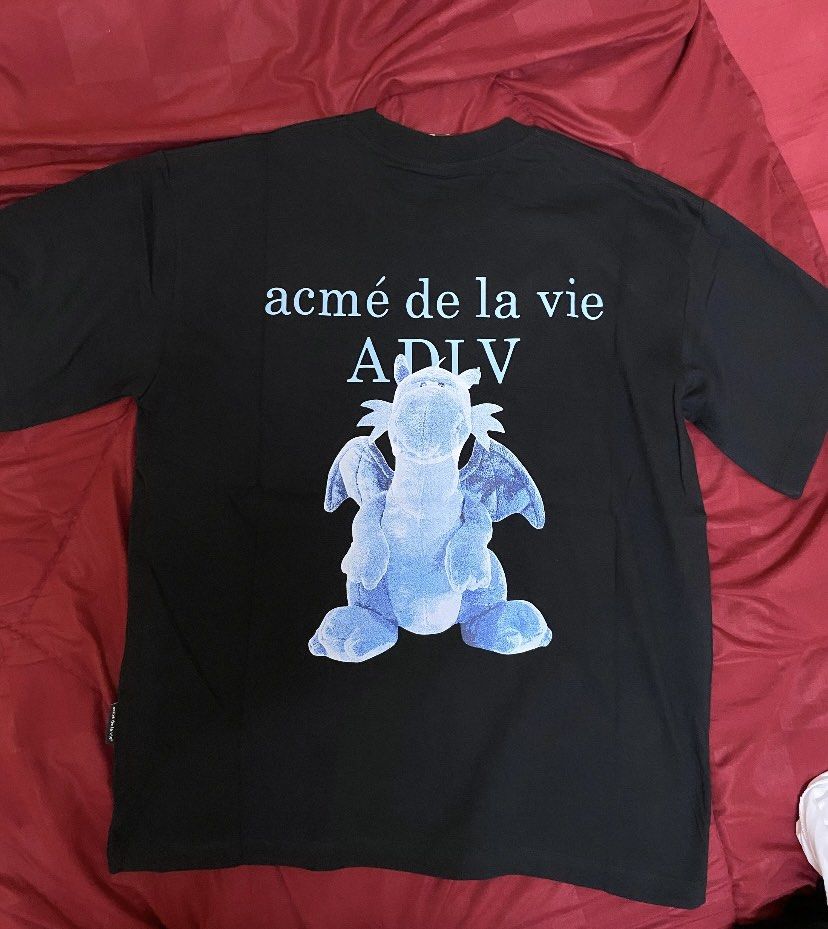 ADLV (Category: Tshirts & Polo Shirts) located in Kuantan. Submitted by allsy07 (Listing ID 1388198256, Image 3). Description: Premium item 1.1 Pit 23 Labuh 29.