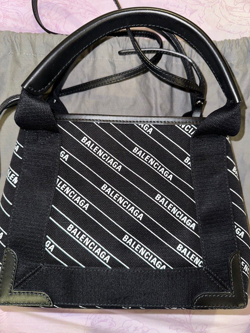 Balenciaga Cabas Tote XS (Category: Luxury Bags & Wallets) located in Quezon City. Submitted by annedrenaline (Listing ID 1388227002, Image 2). Description: In really good condition, Good as new Selling my personal Balenciage Cabas Tote in size XS includes dustbag, card and receipt.