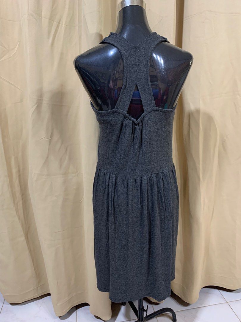 Beach Attire (Category: Dresses) located in Davao. Submitted by mj_2021 (Listing ID 1388301947, Image 2). Description: never used fits medium to large (stretchable) nice for OOTD.