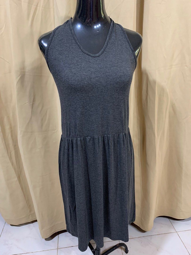 Beach Attire (Category: Dresses) located in Davao. Submitted by mj_2021 (Listing ID 1388301947, Image 1). Description: never used fits medium to large (stretchable) nice for OOTD.