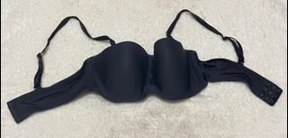 (Category: ) located in . Submitted by mimo.shopp (Listing ID 1388180301, Image 1). Description: .