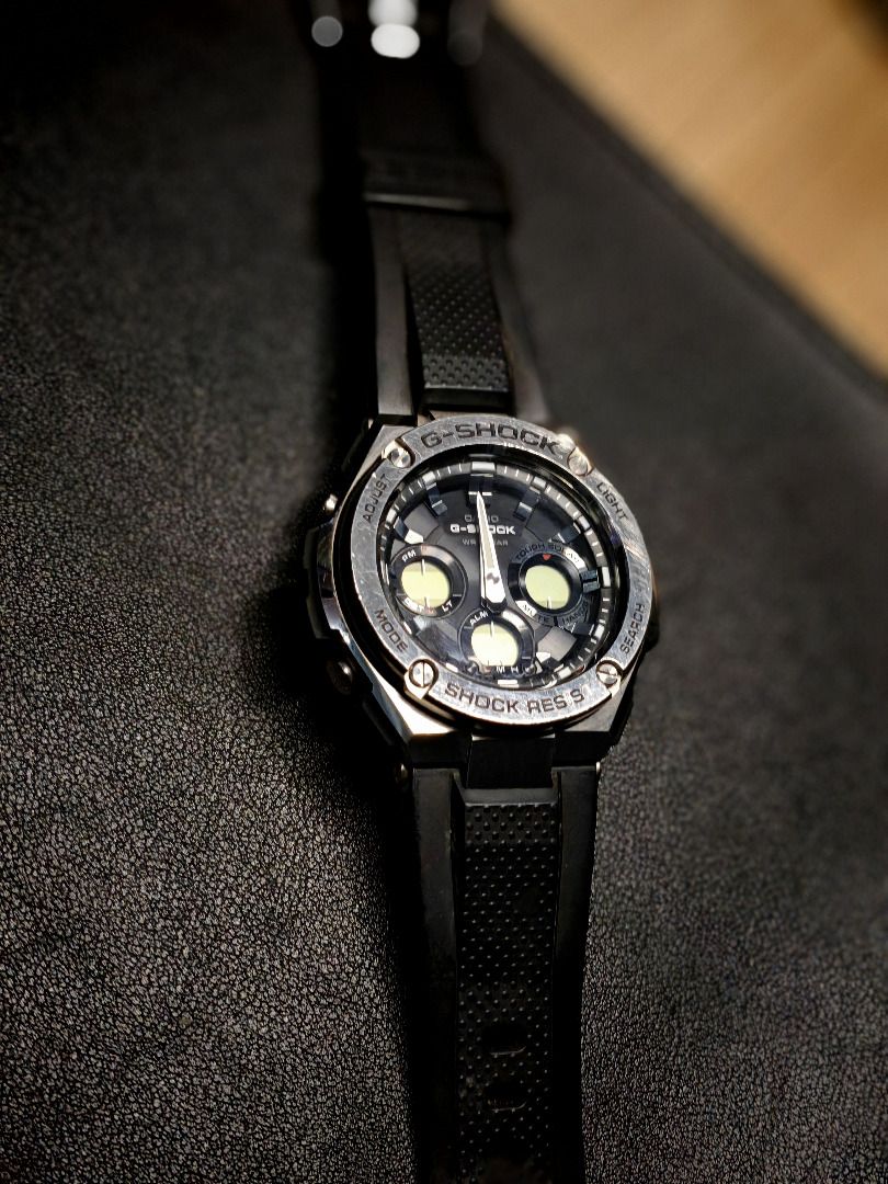 Casio Gshock G-steel (Category: Luxury Watches) located in Las Pinas. Submitted by kingtopper (Listing ID 1388203410, Image 2). Description: Reference: GST S110-1A Retails for 20k bnew Works well - just needs charging (I can charge it with a dedicated solar charger) RFS: no wrist time and consolidating.