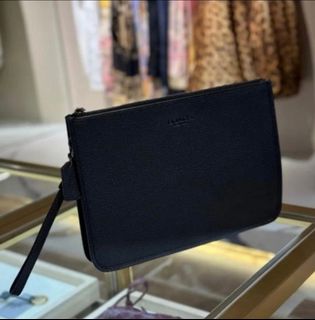 (Category: ) located in . Submitted by trend_boutique (Listing ID 1388242683, Image 1). Description: .