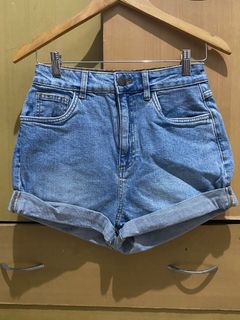 (Category: ) located in . Submitted by yourruth (Listing ID 1388298979, Image 1). Description: .