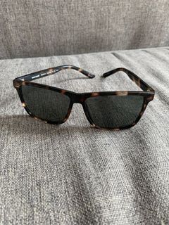 （分類：）位於 。 由 jj17f 提交（商品編號 1388145669，圖片 1）。簡介： 。