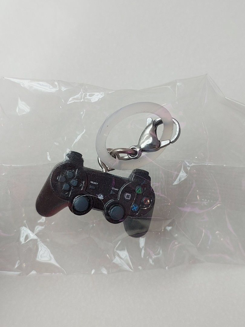 Gashapon ps3 (Category: Controllers) located in Pasay City. Submitted by fhranciscorner (Listing ID 1388191645, Image 1). Description: OFFICIAL PlayStation Keychain Controller ₱250 Version: PlayStation 3 (PS3) Condition: Brand New & Sealed Notes: Comes with Capsule DM if interested PAYMENT FIRST POLICY NO JOY RESERVATIONS.