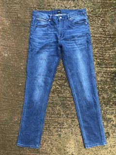 (Category: ) located in . Submitted by intingthrift (Listing ID 1388231771, Image 1). Description: .