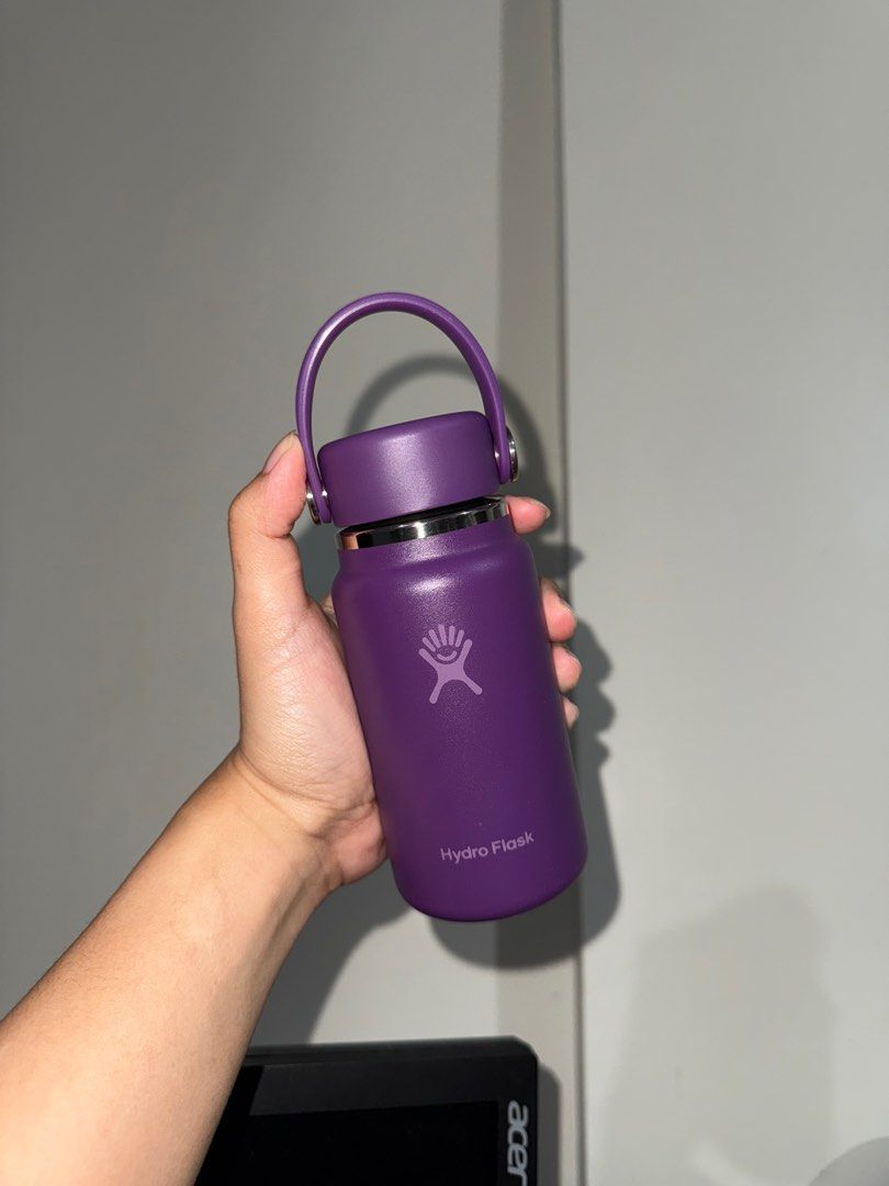 Hydro Flask Micro BEACHPLUM PURPLE / 200ML - on hand (Category: Water Bottles & Tumblers) located in San Jose del Monte. Submitted by shop_by_zd (Listing ID 1388278869, Image 1). Description: Original Brand new On hand ready to ship.