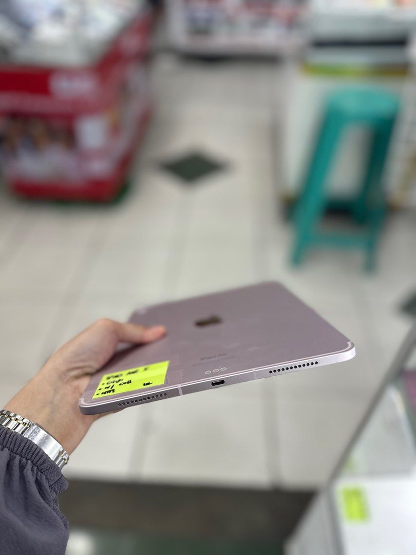 iPad Air 5 64gb Cellular No Issue (Category: iPad) located in San Juan City. Submitted by aynaagadgets (Listing ID 1388151608, Image 3). Description: FOR SALE | TRADE / SWAP PASS SA MGA SCAMMERS / THIRD PARTY (RFS: Buy and Sell) IPAD AIR 5 64GB CELLULAR ⬇️DETAILS⬇️ •64 GB (Other storage is also available) •Cellular (Other Variant is still available but price may vary) •Pink (Other color is also available but price may vary) •NTC Variant •95% Smoo
