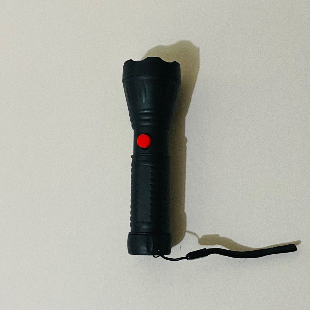 Mini Flashlights (working) (Category: Lighting) located in Cavite. Submitted by nanangonlineshop (Listing ID 1388299277, Image 1). Description: 🏷️ P50 each 📌 Mini Flashlight with Built-in Batt (working) ✅ Size: 5” 📌 Mini Flashlight with Free Batt (working) ✅ Size: 6.5” ✅ BATT OP (2 PCS. AA) 📌 Mini Flashlight with Built-in Batt (working) ✅ Size: 4” ❌ NO COD ✅ MINE NOW, PAY NOW 📍 Location: Cavite https://maps.app.goo.gl/DhkKjsqYDmU4DU9r9?g_st=