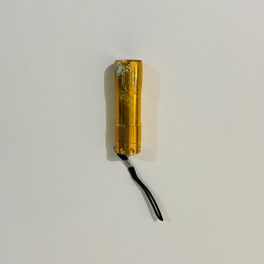 Mini Flashlights (working) (Category: Lighting) located in Cavite. Submitted by nanangonlineshop (Listing ID 1388299277, Image 3). Description: 🏷️ P50 each 📌 Mini Flashlight with Built-in Batt (working) ✅ Size: 5” 📌 Mini Flashlight with Free Batt (working) ✅ Size: 6.5” ✅ BATT OP (2 PCS. AA) 📌 Mini Flashlight with Built-in Batt (working) ✅ Size: 4” ❌ NO COD ✅ MINE NOW, PAY NOW 📍 Location: Cavite https://maps.app.goo.gl/DhkKjsqYDmU4DU9r9?g_st=