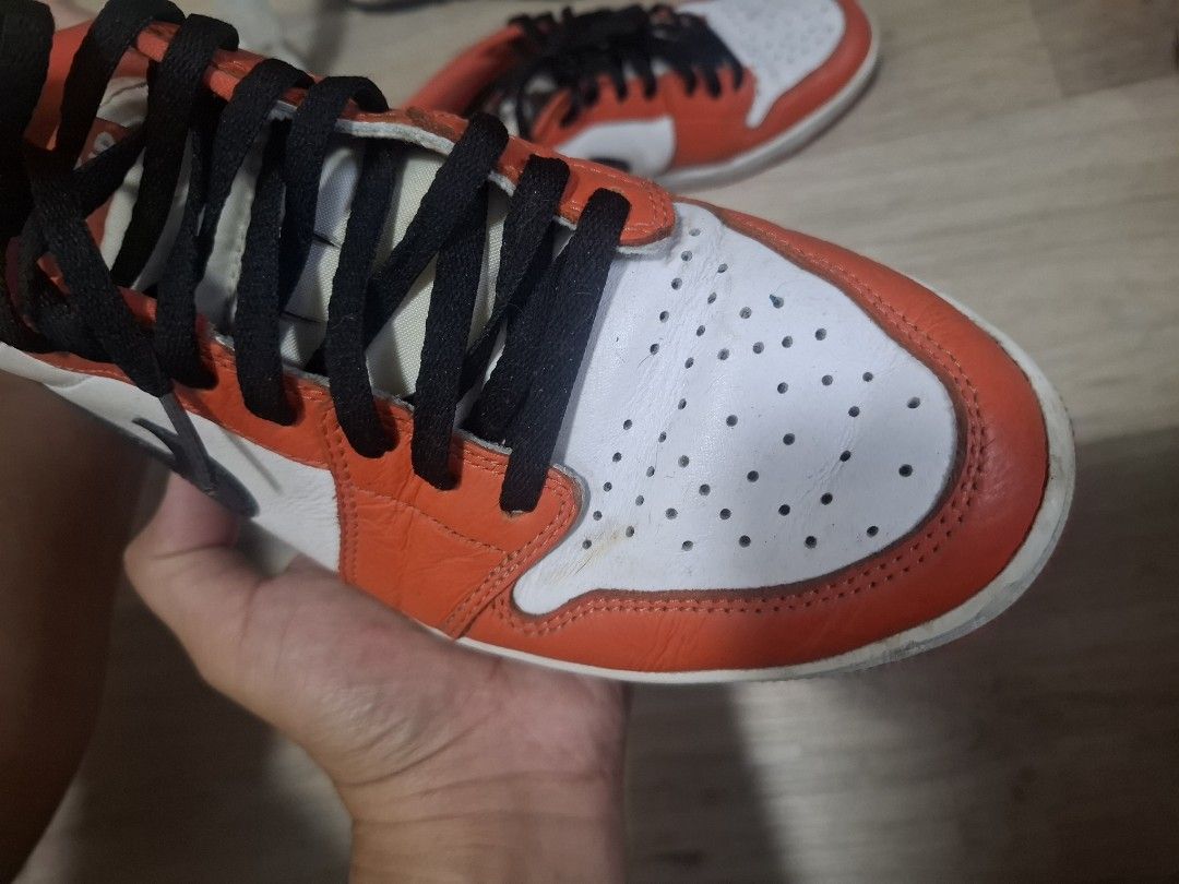Nike Air Jordan 1 Low star fish (Category: Sneakers) located in San Juan City. Submitted by dosaint (Listing ID 1388169189, Image 3). Description: size 9 no box 9/10 cond sign of usage rfs: declutter san juan manila loc.