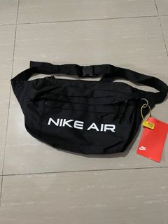 (Category: ) located in . Submitted by dosrthriftingph (Listing ID 1388191129, Image 1). Description: .