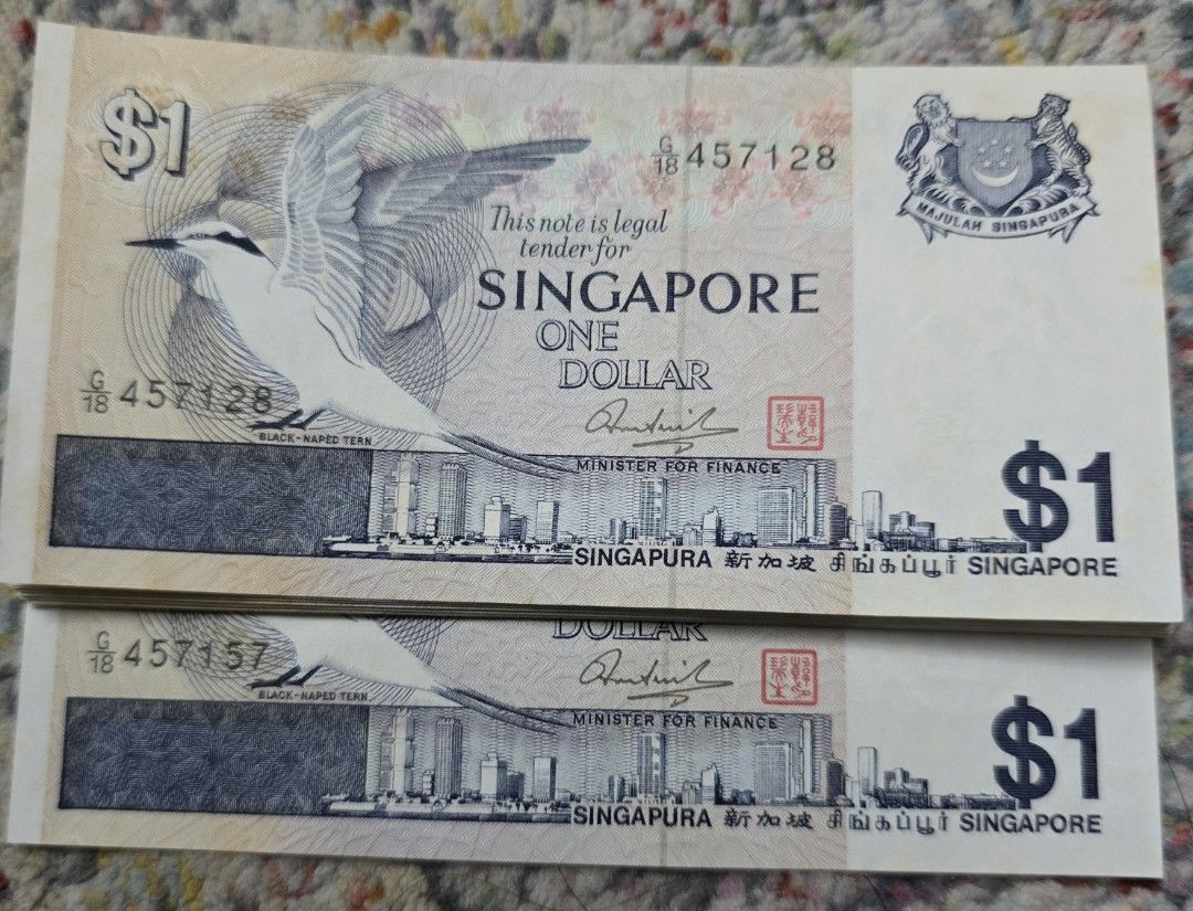 Old Notes (Category: Currency) located in Singapore. Submitted by aimo_13 (Listing ID 1388184624, Image 1). Description: Afew pieces Running number Bird series $2 each Ship series $1.50 each.