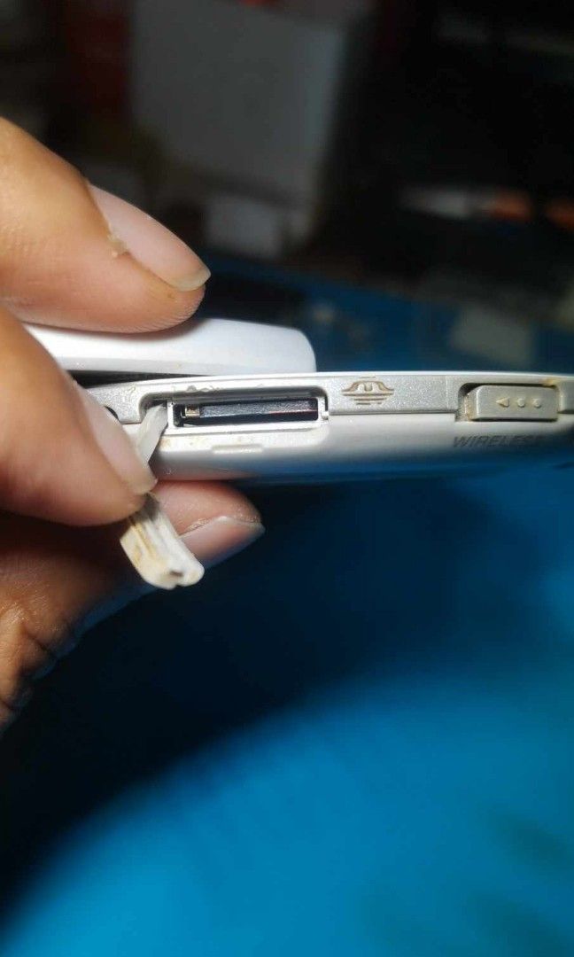 psp go micro sd mod push to eject function (Category: PlayStation) located in Manila. Submitted by ren0303 (Listing ID 1201233615, Image 1). Description: offering psp go micro sd möd services ikaw ba ay may psp go na gusto mo gamitan ng micro sd pero di pwede kasi naka sony m2 convert natin yan sa micro sd para mas mataas storage malagay mo. easy removable micro sd feature push to eject function 😊👌 located sya sa slot ng m2 kaya mas ok to kesa 