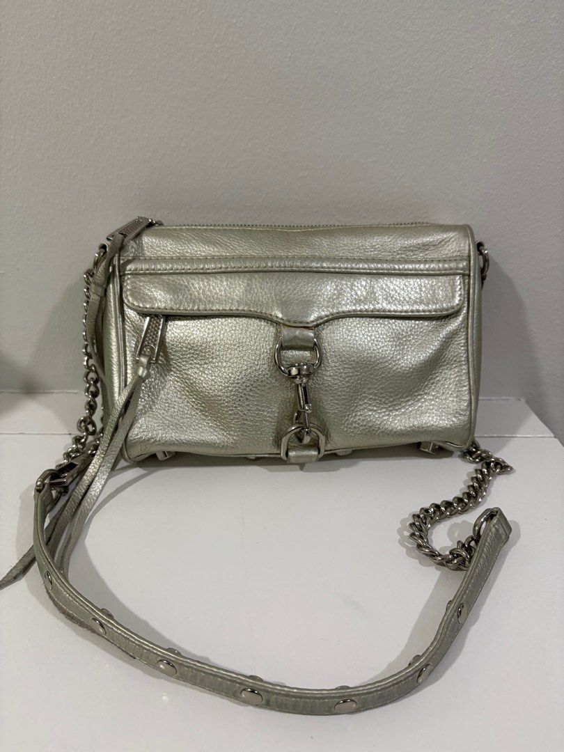 Rare Rebecca Minkoff Silver Bag (Category: Luxury Bags & Wallets) located in Quezon City. Submitted by highhellocurator (Listing ID 1388289364, Image 1). Description: Authentic Rebecca Minkoff Bag M.A.C Bag Combination if Chain and leather Strap Convertible to cross body, kili bag or shoulder bag Genuine Leather Can be used for events.