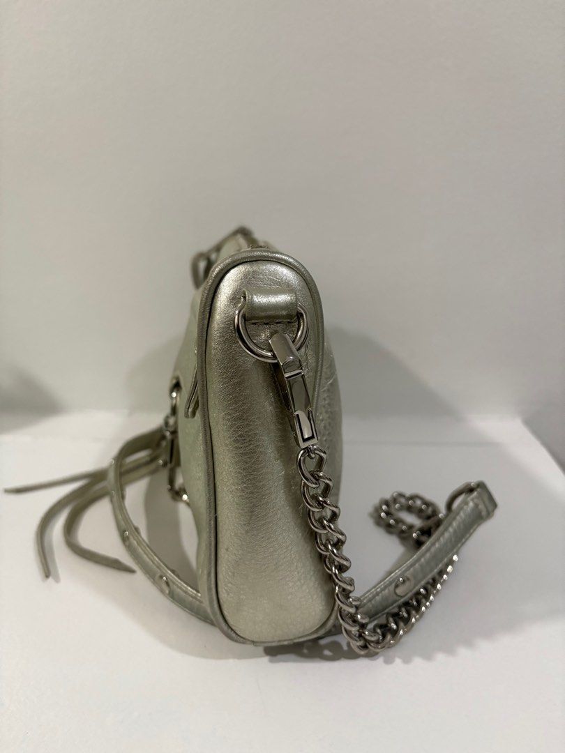 Rare Rebecca Minkoff Silver Bag (Category: Luxury Bags & Wallets) located in Quezon City. Submitted by highhellocurator (Listing ID 1388289364, Image 3). Description: Authentic Rebecca Minkoff Bag M.A.C Bag Combination if Chain and leather Strap Convertible to cross body, kili bag or shoulder bag Genuine Leather Can be used for events.