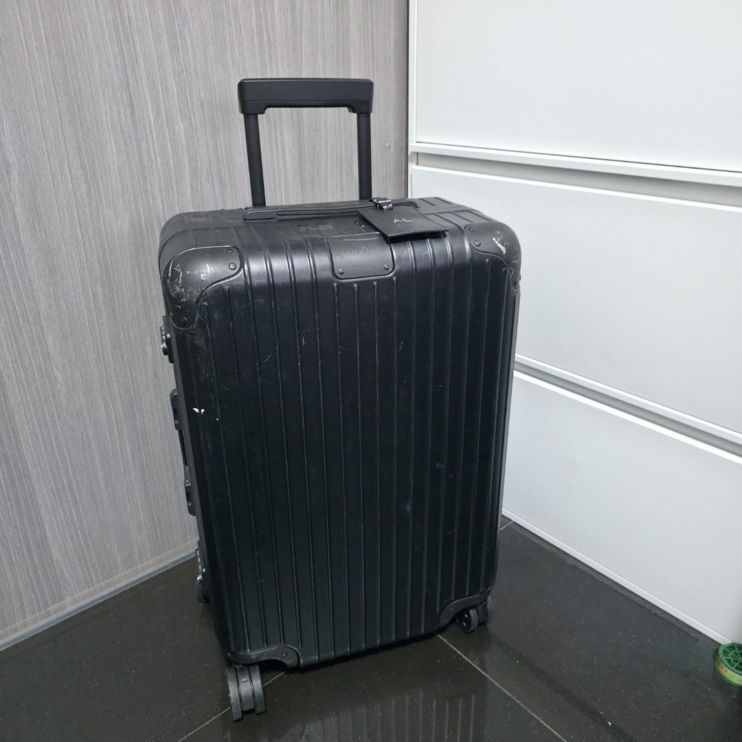 RIMOWA ハイブリッド HYBRID Check-In M 黒 同梱不可 Hybrid Check-In M Suitcase | Matte Black | RIMOWA