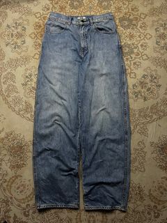 (Category: ) located in . Submitted by throthrift (Listing ID 1388281116, Image 1). Description: .