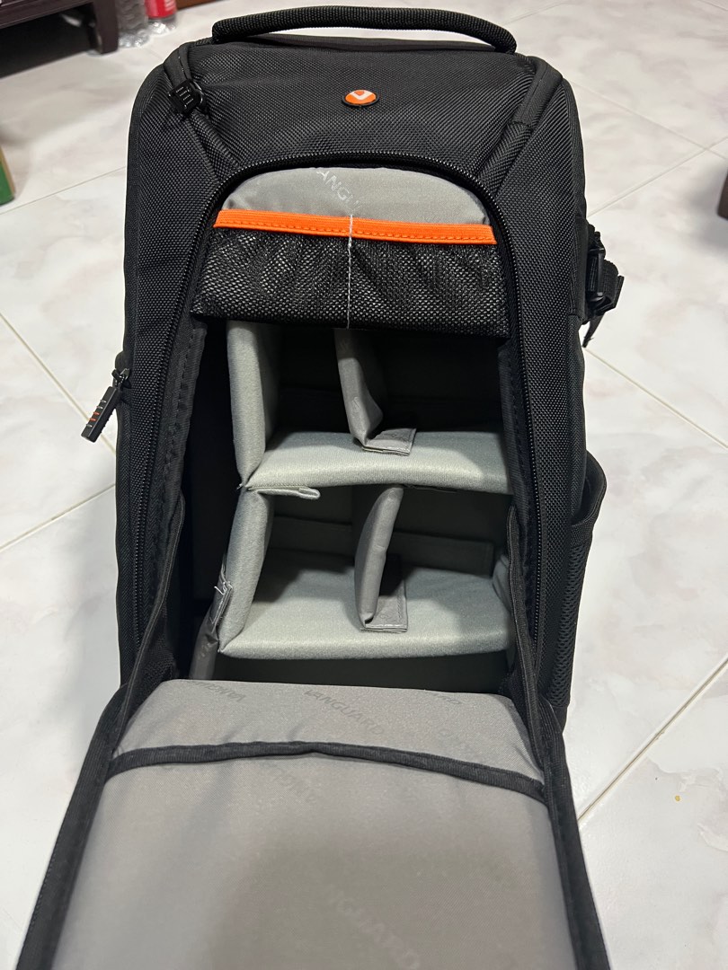 Basics Borsa a Stile Fondina per Corpo Fotocamera SLR ed Obiettivo, Tracolla Staccabile