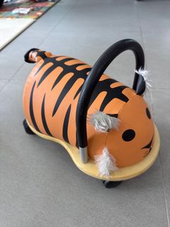 (Category: ) located in . Submitted by lyonong (Listing ID 1388171570, Image 1). Description: .