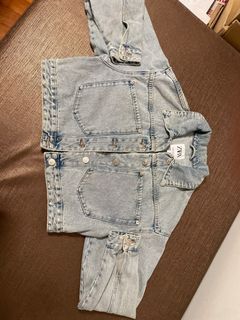 (Category: ) located in . Submitted by movinghouseclearancesales (Listing ID 1388262781, Image 1). Description: .