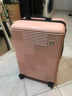 (Category: ) located in . Submitted by hapiiiiiiii (Listing ID 1388443112, Image 1). Description: .