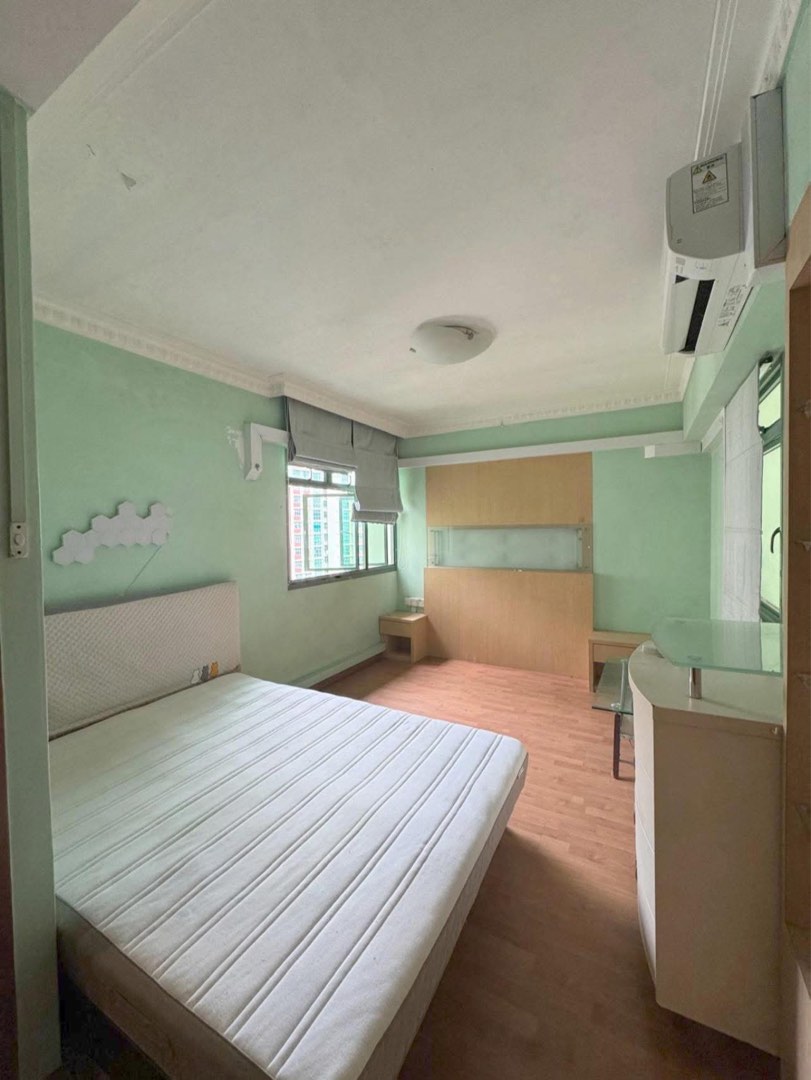 (Category: ) located in . Submitted by gan32390 (Listing ID 1388474548, Image 1). Description: .