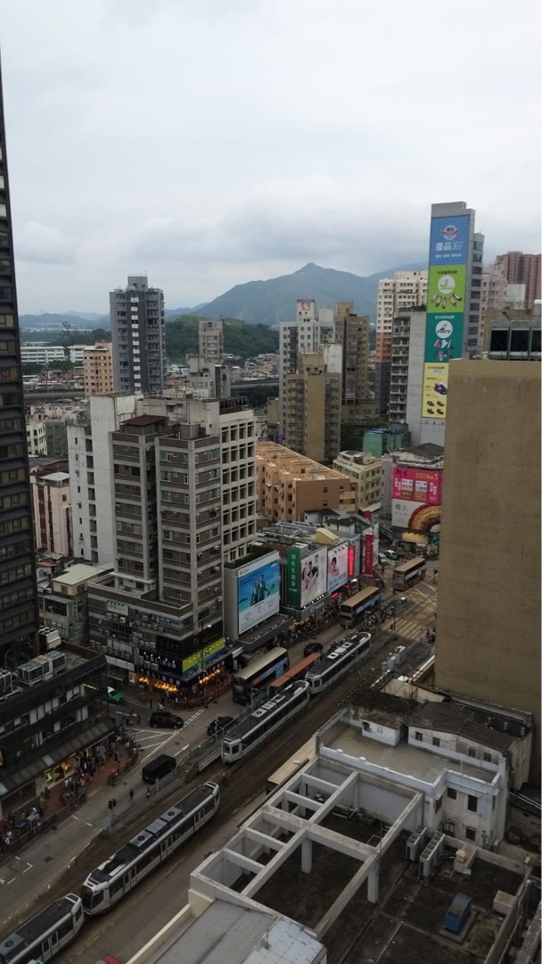 Selling a small flat in Yuen Long64077577612417110