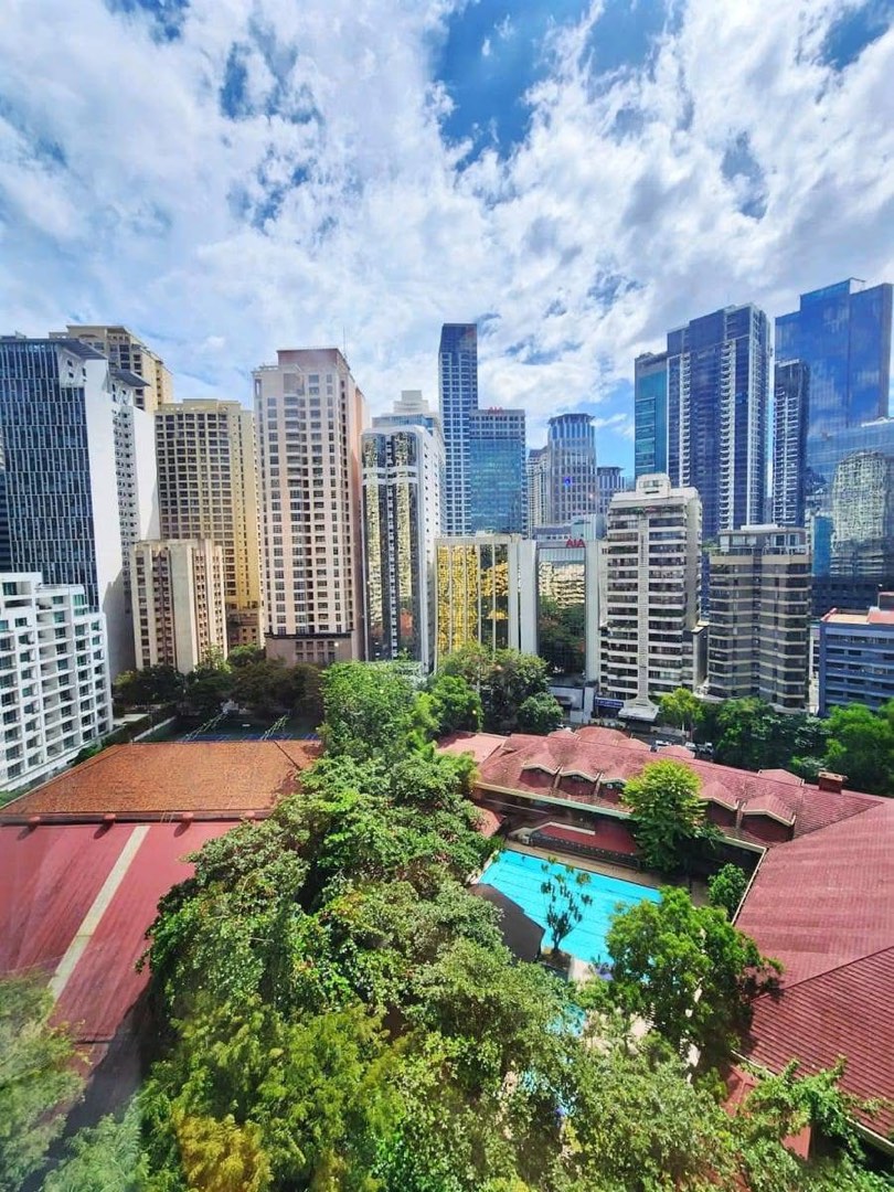 (Category: ) located in . Submitted by millionaire_listings (Listing ID 1388363627, Image 1). Description: .