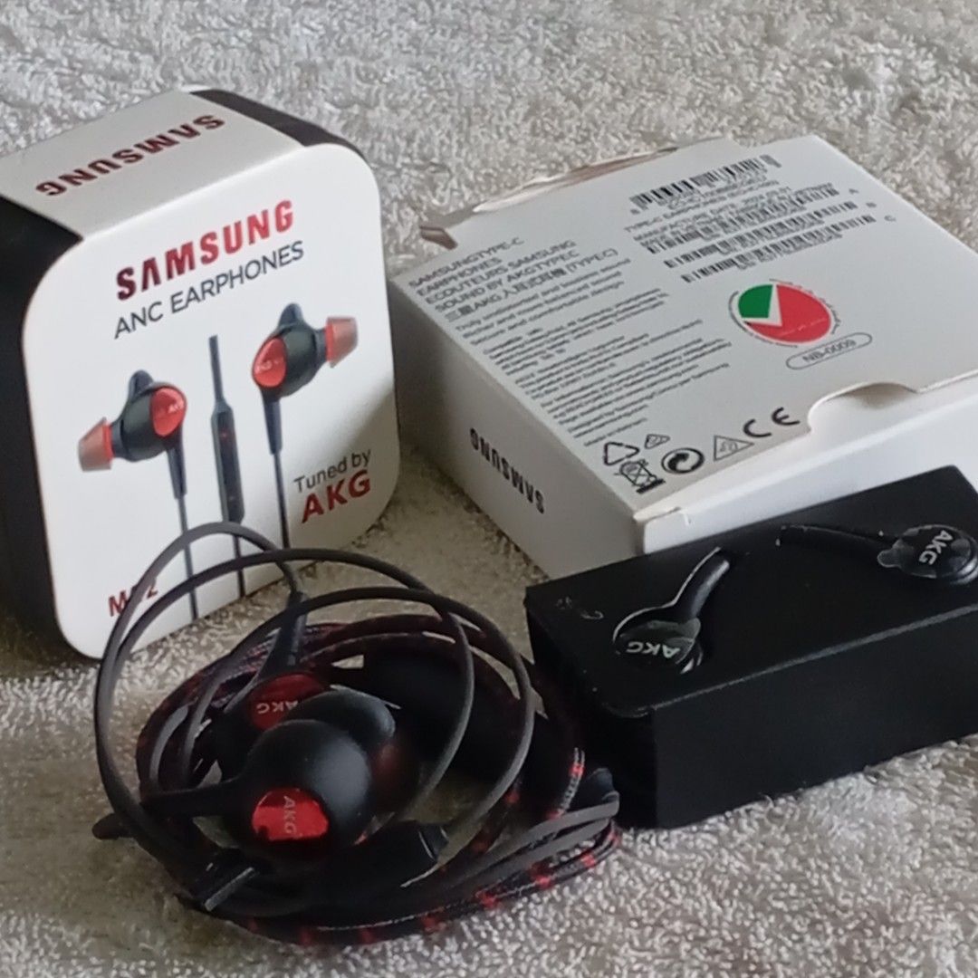 AKG EARPHONES 3.5MM JACK TYPE - TYPE C (Category: Earphones) located in Paranaque City. Submitted by powerzone0517 (Listing ID 1388329853, Image 2). Description: .