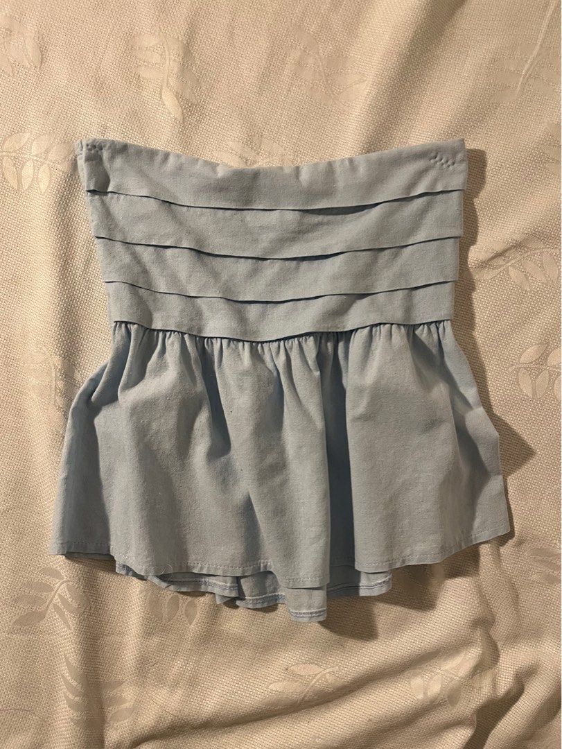 Baby Blue Peplum Top (Category: Sleeveless) located in Las Pinas. Submitted by grocerhee (Listing ID 1388467210, Image 2). Description: - free size rfs : need funds.