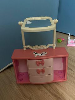 (Category: ) located in . Submitted by jules_rye (Listing ID 1388316444, Image 1). Description: .