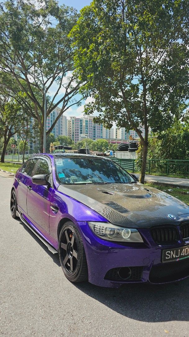BMW 3 Series Sedan 335i Auto (Category: Used Cars) located in Singapore. Submitted by ghaz.d.santos (Listing ID 1388378532, Image 2). Description: CF bonnet and Boot, CF interior, Alcantara interior roof, 18" Custom forged rims, 6pot custom gold front BBK, upgraded hybrid turbos, upgraded intercooler, additional transmission oil cooler engine oil cooler installed, full hard race undercarriage. Built, maintained and Tuned by 1 well known workshop.