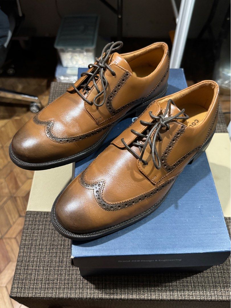 Cole Hann Bedford Wingtip Oxford (Category: Dress Shoes) located in San Fernando. Submitted by lorenz0816 (Listing ID 1347050151, Image 2). Description: Used once pinangkasal lang Groom Shoes SRP 10,995.
