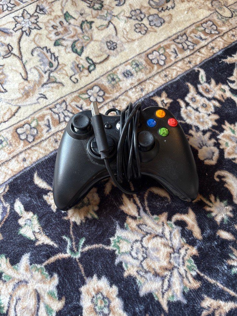 Controller for PC (Category: Others) located in Kuala Lumpur. Submitted by preloveditembyammar (Listing ID 1388389480, Image 1). Description: Free.... Tapi dengan syarat kena beli 2 cd game ps4 kat dalam lisiting saya. kalau nak beli pun boleh rm30 ambikla Cod Ampang/Cheras.