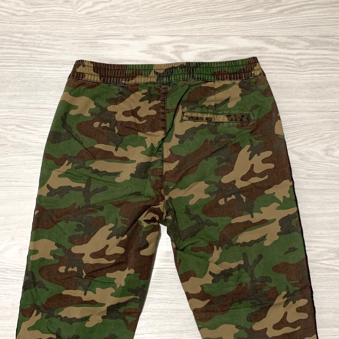 Cotton On Camouflage Pants (Category: Other Bottoms) located in Magalang. Submitted by byali (Listing ID 1388494380, Image 2). Description: Bought in Singapore Size USA 6 Label: Cotton On Mode of Payment: - GCash - Meet-up.