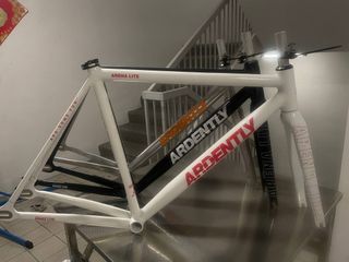 (Category: ) located in . Submitted by bikehorizon (Listing ID 1388366226, Image 1). Description: .
