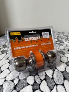 (Category: ) located in . Submitted by secondhandgemsph (Listing ID 1388381161, Image 1). Description: .